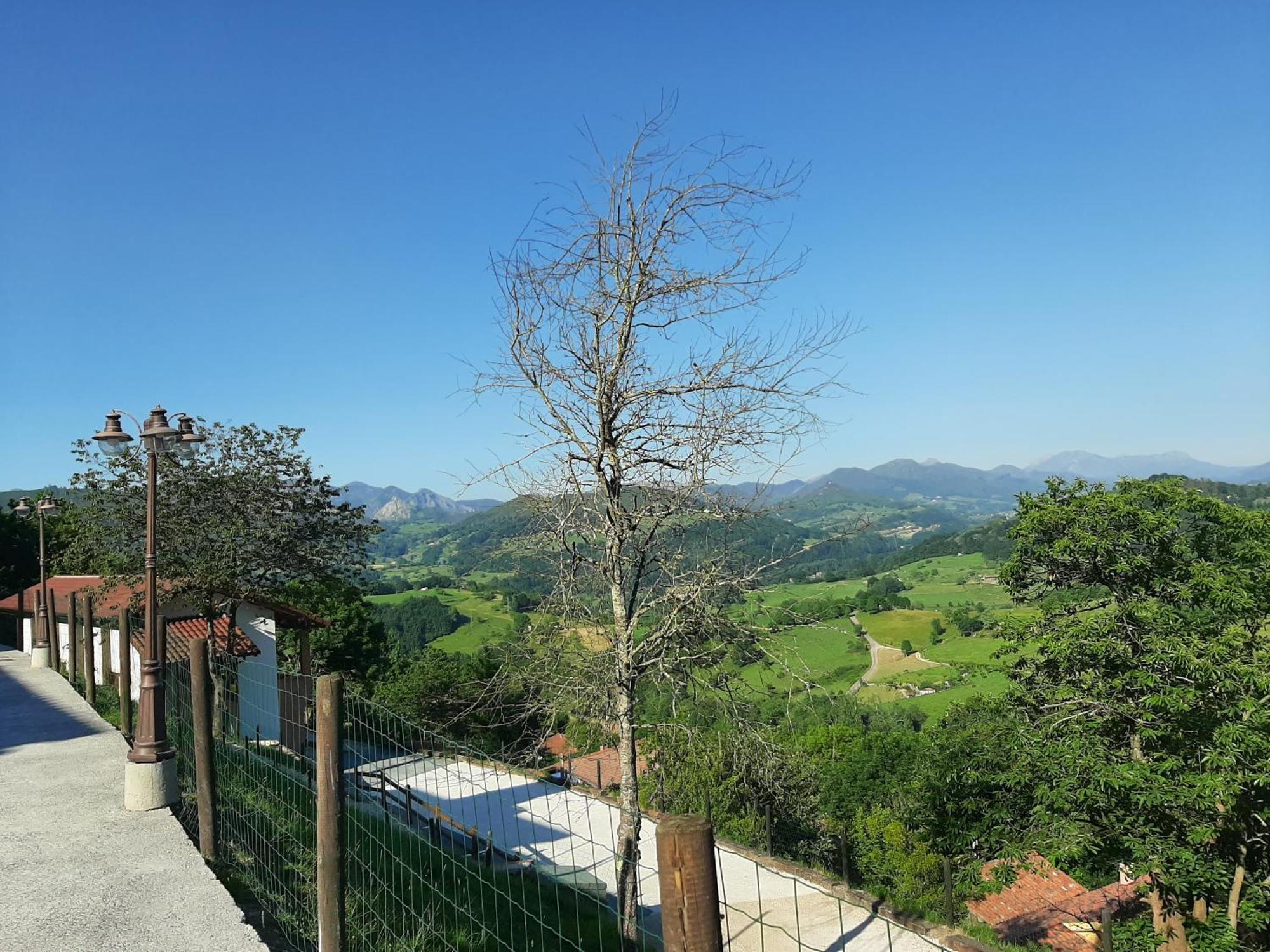 Apartamentos El Llanin Onís Cameră foto